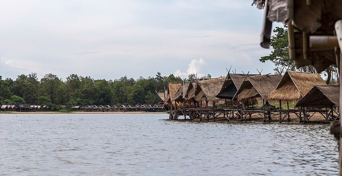 Thai Kitchen @ Huai Tueng Thao Lake